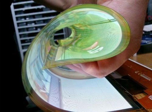 LG  18-  