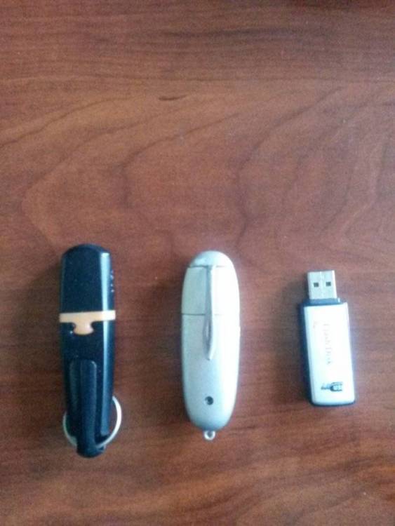Flash_drives.jpg