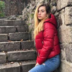 Iva Carcorkova