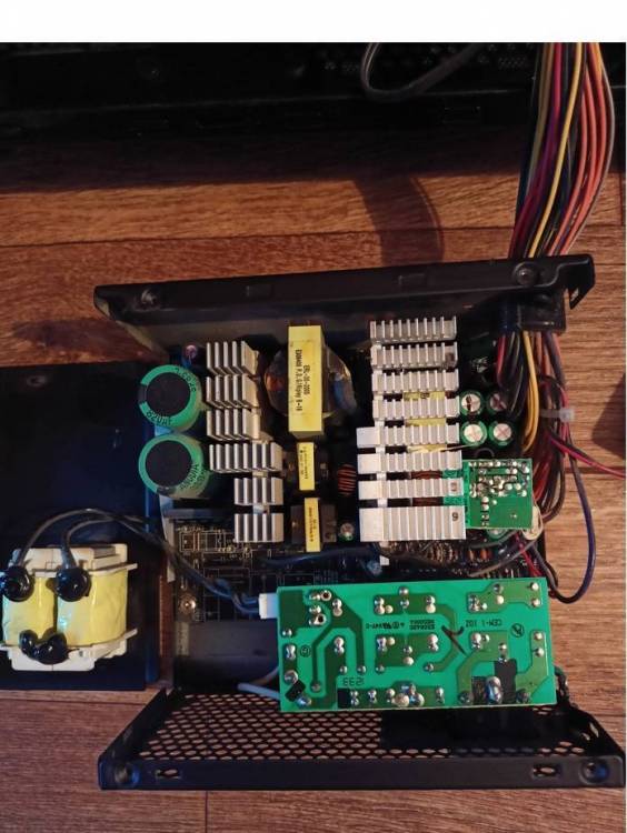 psu1.thumb.jpg.cfb94dcab7101d1698df7213f1e7fa37.jpg