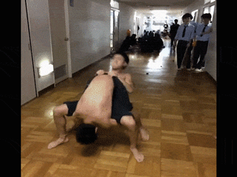 image.gif.5221bee1a4f569c969db0b7b03454ace.gif