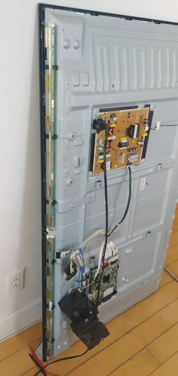 LG 55UK6300BUB d.jpeg