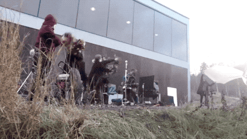 17875965449936926074259142564864.gif