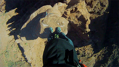 17890371242575349034109854488634.gif