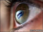 Социалните мрежи засенчиха и електронните пощи
