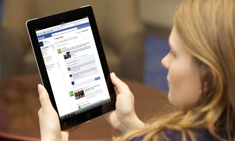 Скоро ще можем да редактираме статусите си във Facebook