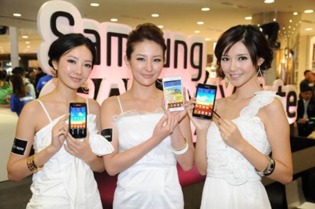 Samsung продаде 10 милиона Samsung Galaxy Note