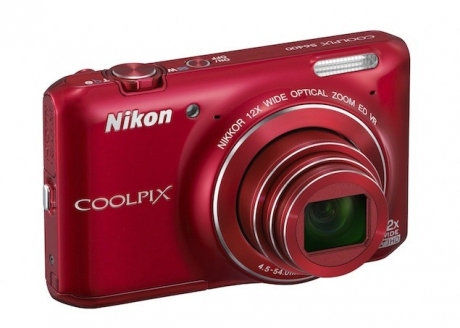 Още два фотоапарата от Nikon