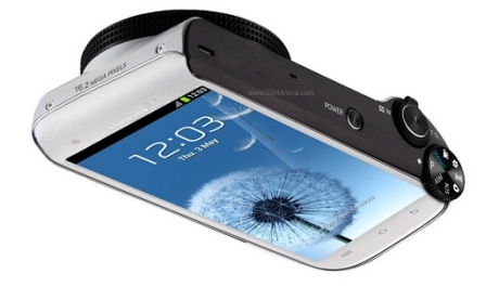 Samsung разработват компактен фотоапарат Galaxy S?