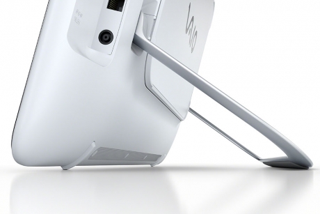 Sony VAIO Tap 20: хибриден моноблок с функционална поставка