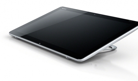 Sony VAIO Tap 20: хибриден моноблок с функционална поставка