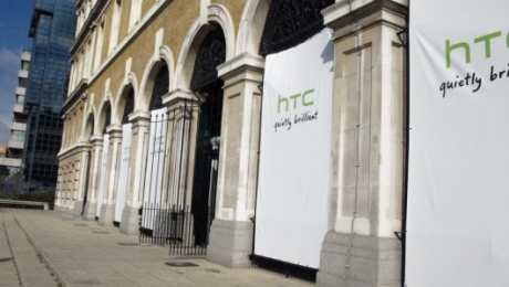 HTC подготвя „убиец“ на Galaxy S IV