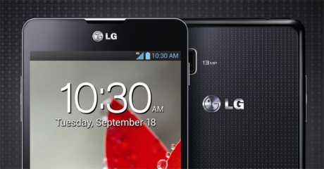 Слуховете увеличават екрана на LG Optimus G2