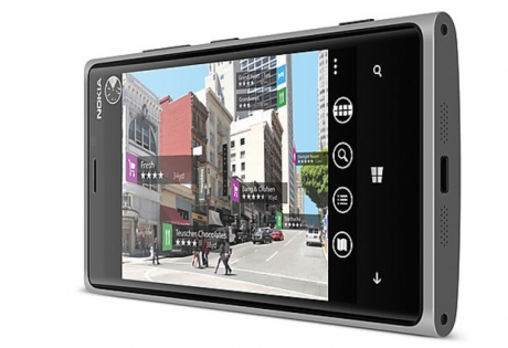 Nokia може да не успее да произведе толкова бройки от Lumia 920, колкото са нужни