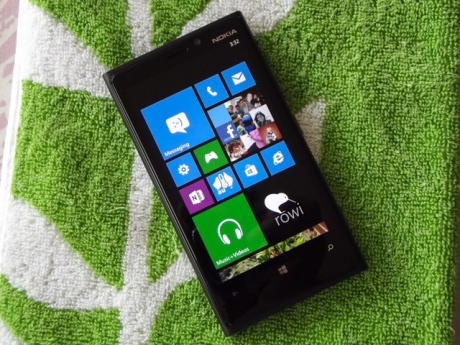 Сегашният дизайн на Windows Phone 8 бил измислен още преди три години