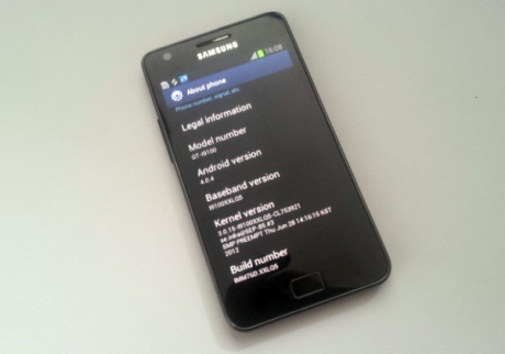 Международния Samsung Galaxy S II получи Android 4.0.4