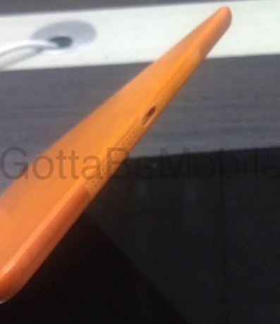 Появиха се снимките на „инженерните образци“ на iPhone 5 и iPad Mini