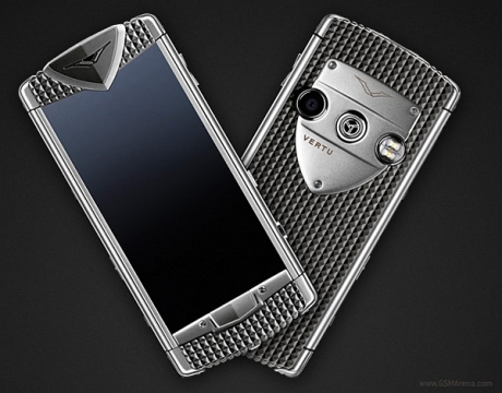 Vertu и Smile Train представиха смартфоните Vertu Constellation Smile