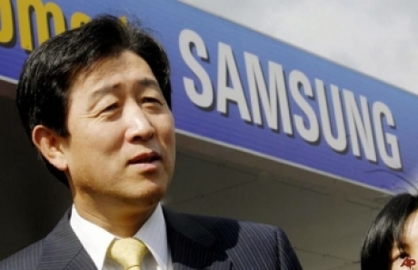 Новият изпълнителен директор на Samsung обещава да увеличи концентрацията на софтуерни компоненти