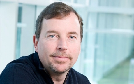 Акционер в Yahoo настоява за уволняването на Скот Томпсън