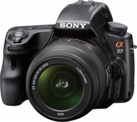 Sony анонсираха два фотоапарата със специализирано предназначение