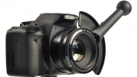 Lens/Focus Shifter позволява по-прецизно фокусиране при DSLR фотоапаратите