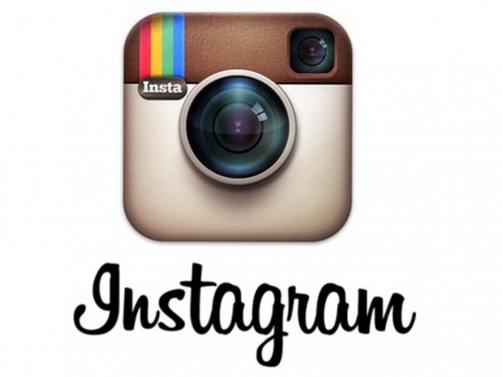 Instagram развиват уеб приложението си