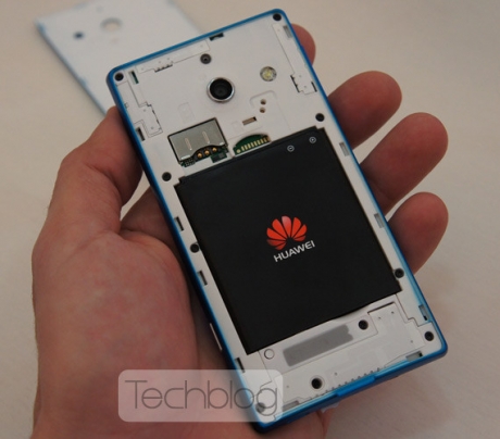 Huawei Ascend W1: видео, снимки и цена