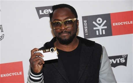 Will.i.am пуска аксесоар за iPhone, който подобрява камерата му