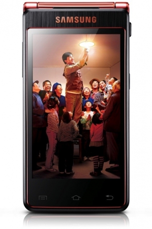 Джеки Чан рекламира Samsung SCH-W2013 – 2 екрана и 2 SIM-карти