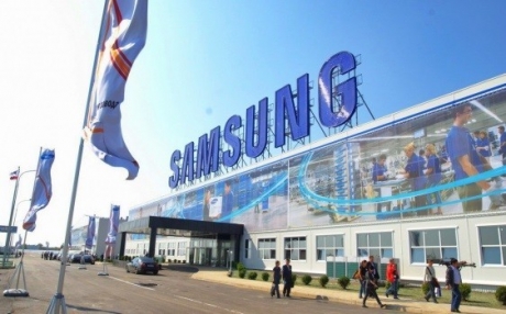 Samsung ще плаща на Apple 100 000 евро на ден