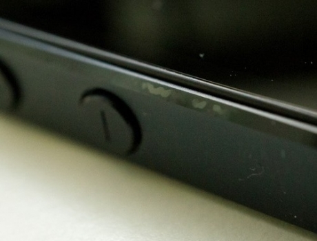 Производството на iPhone 5 бе забавено