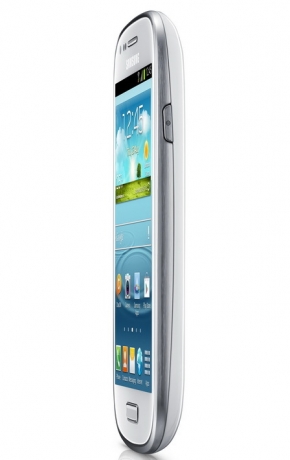 Samsung анонсира Galaxy S III mini