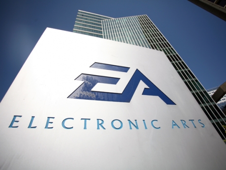 Стотици геймъри теглят нелегално игри на Electronic Arts