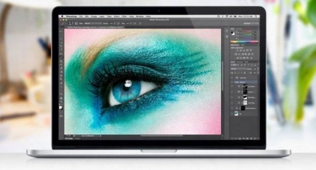 Швейцарка съди Apple за злоупотреба със снимка