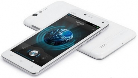 В интернет попаднаха снимки на смартфона Vivo X1