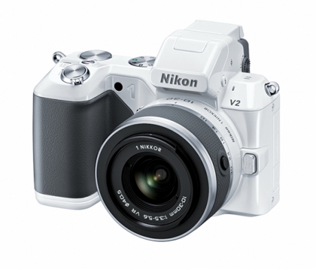 Безогледалният фотоапарат Nikon 1 V2 за 800 долара