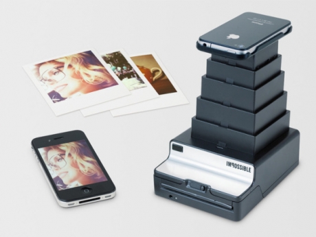 Impossible Instant Lab превръща iPhone в апарат Polaroid