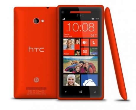 Слухове: Nokia ще съди HTC заради 8X
