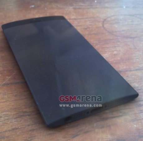 Apple iPhone 5S може да получи корпус с необичайна форма