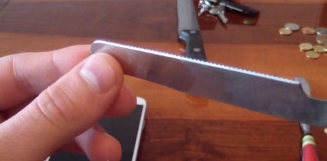 Свръх-здрав дисплей в Samsung Galaxy S4