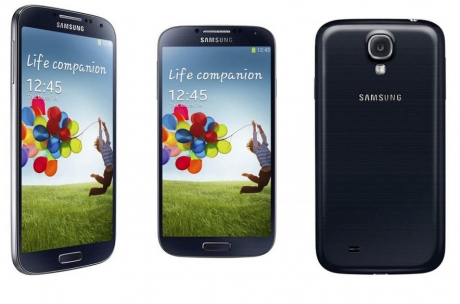 Samsung подготвя прахо- и влагозащитен Galaxy S4