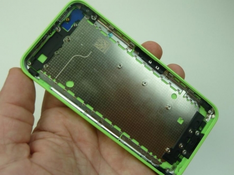 Зелен iPhone сниман от всички страни