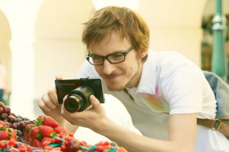 Sony превръща всеки смартфон във фотоапарат