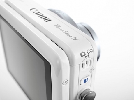 Canon пуснаха нова версия на PowerShot N оптимизирана за Facebook