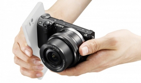 Sony анонсираха фотоапарата NEX-5T
