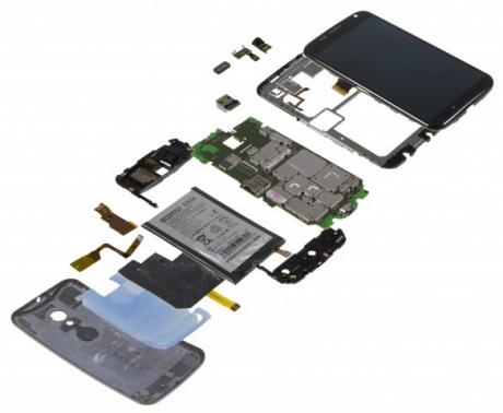 Производството на един Moto X струва 1