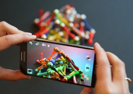 Samsung пускат телефон с 20-мегапикселова камера през 2014г.?