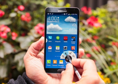 Samsung готвят по-евтин Galaxy Note