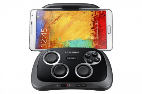 Samsung Smartphone GamePad превръща смартфона в игрова конзола